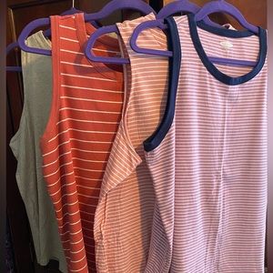 Bundle Old Navy Tops